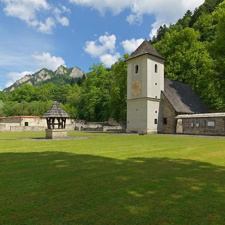 Muzeum Červený Kláštor Exterior foto